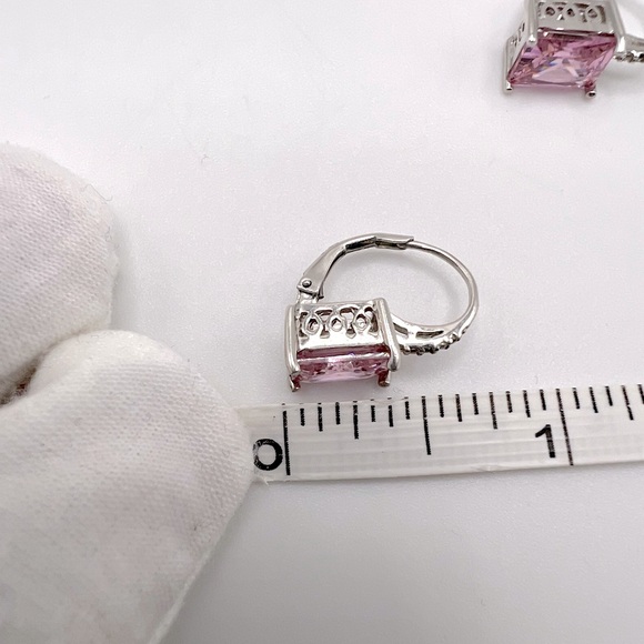 .925 Sterling Silver 9mmx7mm Rectangle Pink Cz Lever Back Earrings - Picture 13 of 13